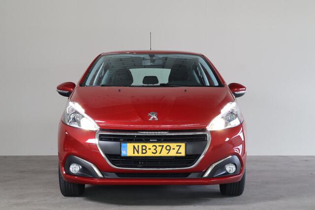 Peugeot 208 1.2 PureTech Blue Lion NL-Auto!! Navigatie I Cruise I PDC --- A.S. ZONDAG GEOPEND VAN 11.00 T/M 15.30 ---