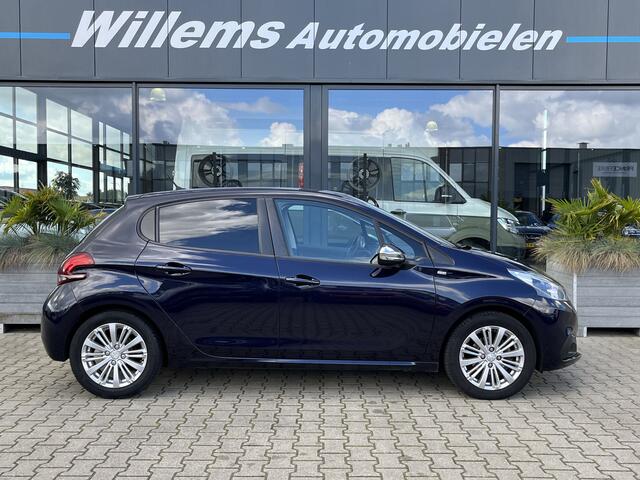 Peugeot 208 1.2 PureTech Blue Lease Executive Airco, App-Connect & Cruise Control