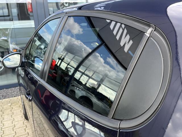 Peugeot 208 1.2 PureTech Blue Lease Executive Airco, App-Connect & Cruise Control