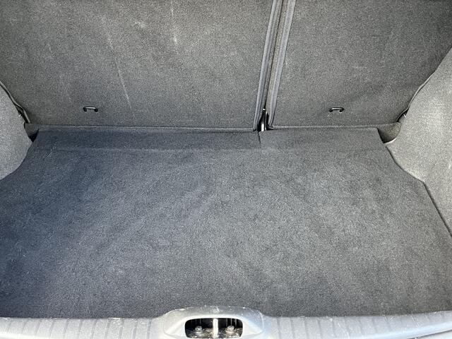 Peugeot 208 1.2 PureTech Blue Lease Executive Airco, App-Connect & Cruise Control