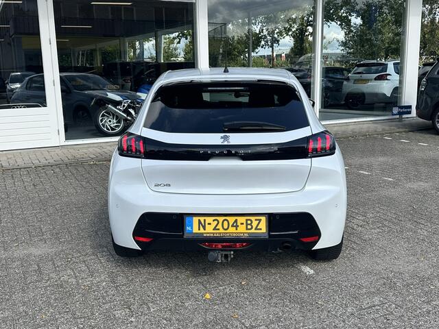 Peugeot 208 1.2 PureTech Allure Pack | LED | Keyless | Adapt. Cruise | Apple Carplay | Stoelverwarming | Afn. Trekhaak