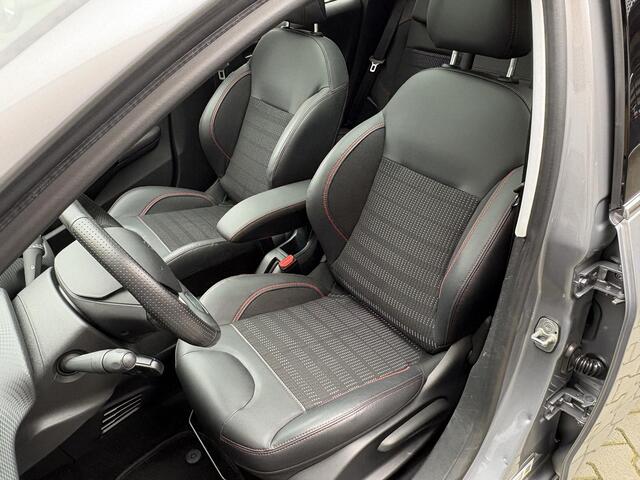 Peugeot 208 1.2 GT-Line Panoramadak, Camera, Navigatie, Carplay. Garantie