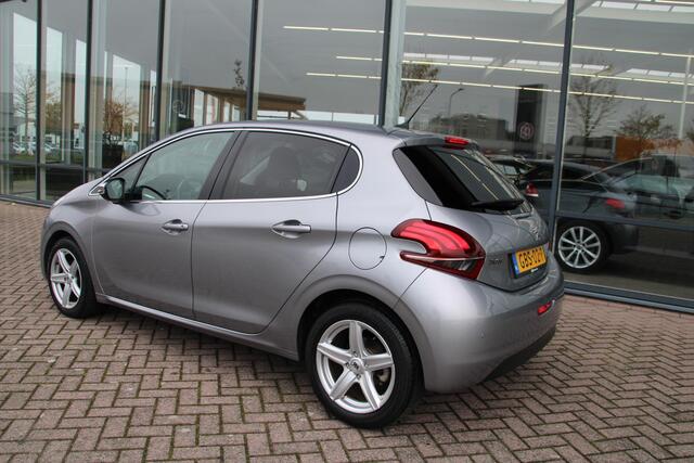 Peugeot 208 1.2 PureTech 110pk Allure Automaat Airco 48447km
