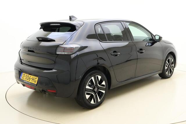 Peugeot 208 1.2 PureTech 100 Allure | Navigatie | Parkeercamera/-sensoren | Climate Control | Cruise Control | Apple Carplay/Android Auto | LM velgen | DAB |