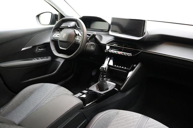 Peugeot 208 1.2 PureTech 100 Allure | Navigatie | Parkeercamera/-sensoren | Climate Control | Cruise Control | Apple Carplay/Android Auto | LM velgen | DAB |