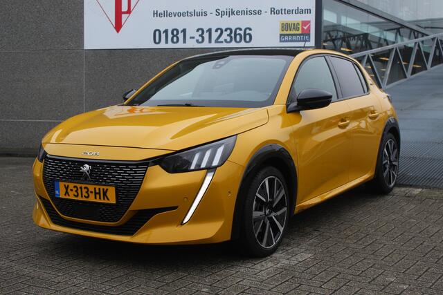 Peugeot 208 1.2 PureTech Allure GT Line/LED/Parkeersensoren rondom/Apple carplay/Airco/Rijstrookcorrectie/DAB+/Draadloze lader/LM velgen/Elektrische spiegels/Elektrische ramen/Privacy glass/Bluetooth