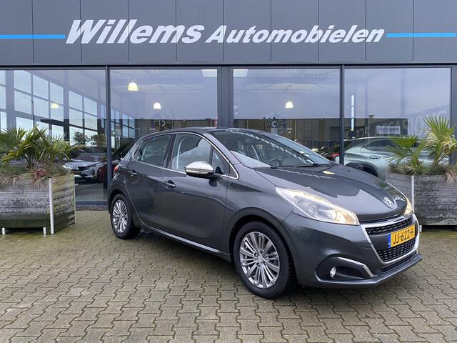 Peugeot 208 1.2 PureTech Allure Trekhaak , Camera , Navigatie , App Connect