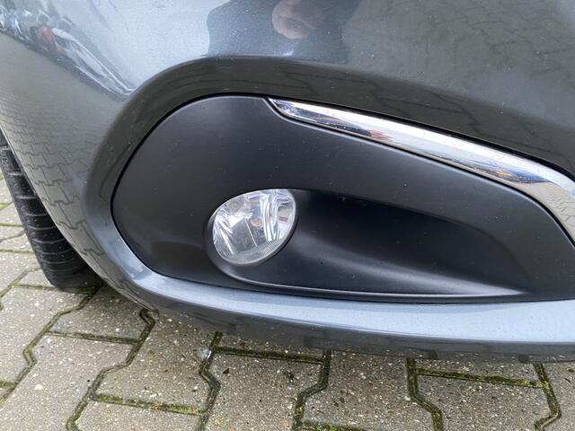 Peugeot 208 1.2 PureTech Allure Trekhaak , Camera , Navigatie , App Connect