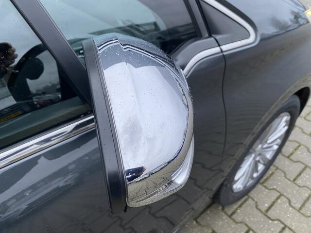 Peugeot 208 1.2 PureTech Allure Trekhaak , Camera , Navigatie , App Connect