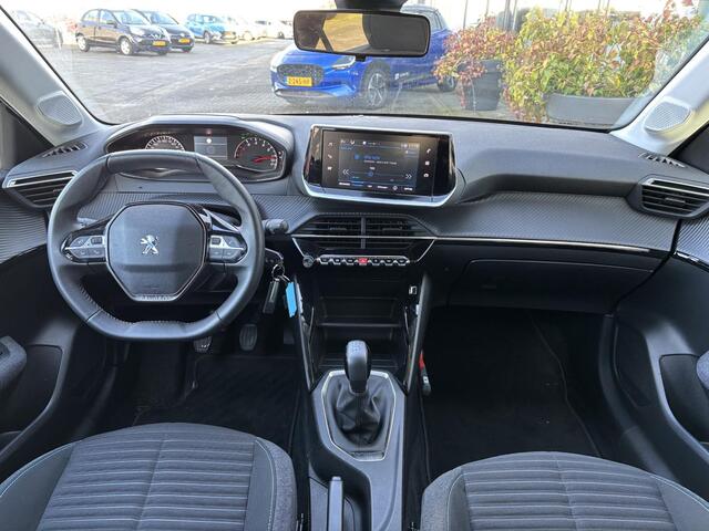 Peugeot 208 1.2 PureTech Style Carplay & Androidauto/Clima