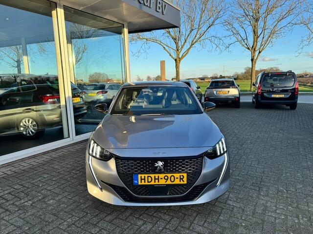 Peugeot 208 1.2 PureTech GT-Line Apple Carplay / Camera / Climate/ALL IN P