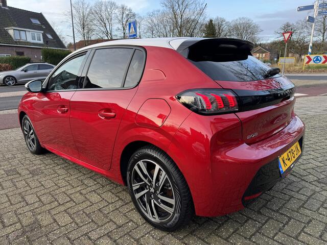 Peugeot 208 100pk PT Allure, Camera | Navi & CarPlay | Clima
