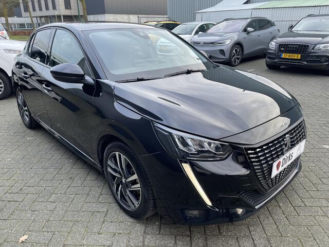 Peugeot 208 100pk Allure (Camera - Navigatie - LED - i-cockpit - Automatische Airco - Apple Carplay)