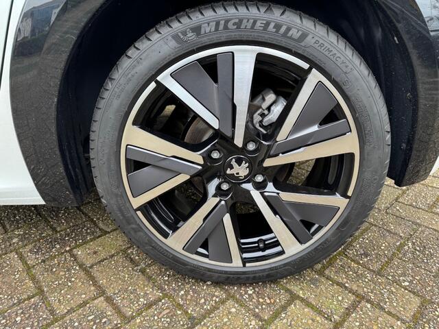 Peugeot 208 1.2 GT-line Automaat 101PK Leder, Climatcntrl, Cruisecntrl, TwoT