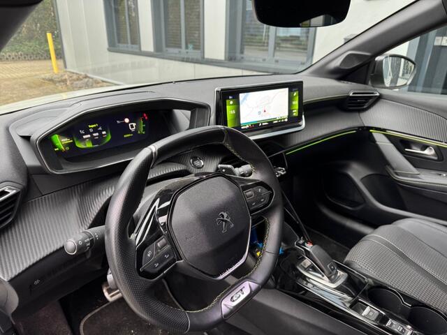 Peugeot 208 1.2 GT-line Automaat 101PK Leder, Climatcntrl, Cruisecntrl, TwoT