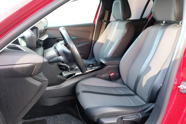 Peugeot 208 BWJ 2019 1.2 101 PK Blue Lease Allure NAVI / CLIMA / CRUISE / DAB+ / APPLE & ANDROID / CAMERA / PDC / LMV / LICHT & REGEN SENSOR /