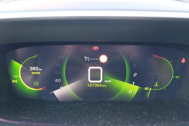 Peugeot 208 BWJ 2019 1.2 101 PK Blue Lease Allure NAVI / CLIMA / CRUISE / DAB+ / APPLE & ANDROID / CAMERA / PDC / LMV / LICHT & REGEN SENSOR /