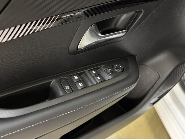 Peugeot 208 1.2 PureTech 100 Allure