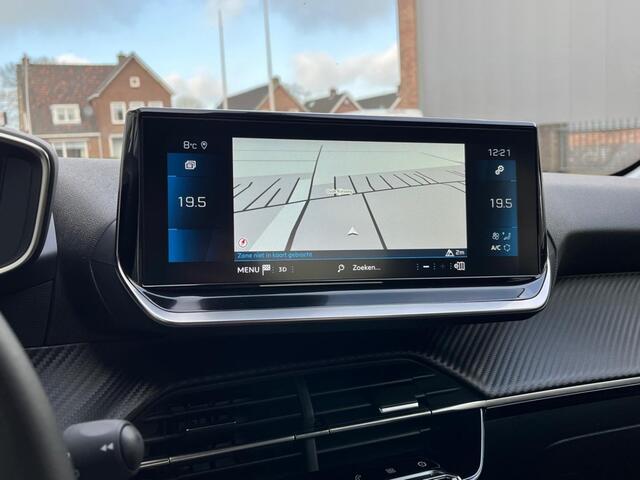 Peugeot 208 1.2 PureTech 100 Allure I Carplay I Camera I Clima I Navi