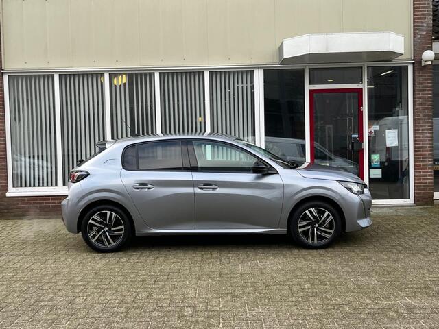 Peugeot 208 1.2 PureTech 100 Allure I Carplay I Camera I Clima I Navi