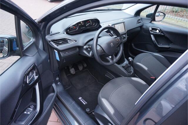 Peugeot 208 1.0 PureTech Access CRUISECONTROL TELEFOON AIRCO.....
