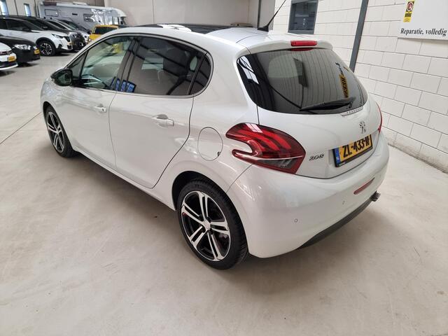 Peugeot 208 1.2 PureTech GT-Line Ecc | Navi | Pano dak | Lmv | Cv op afstand.