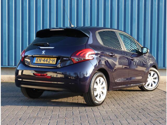 Peugeot 208 1.6 HDi Blue Lease | 1ste eigenaar | Navigatie | Airco | Privacy Glass | Armsteun | 5 deurs