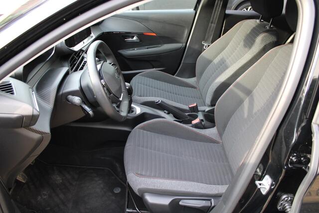 Peugeot 208 1.2 PureTech Active Pack Led Stoelverwarming Navi-Carplay Weinig Km's