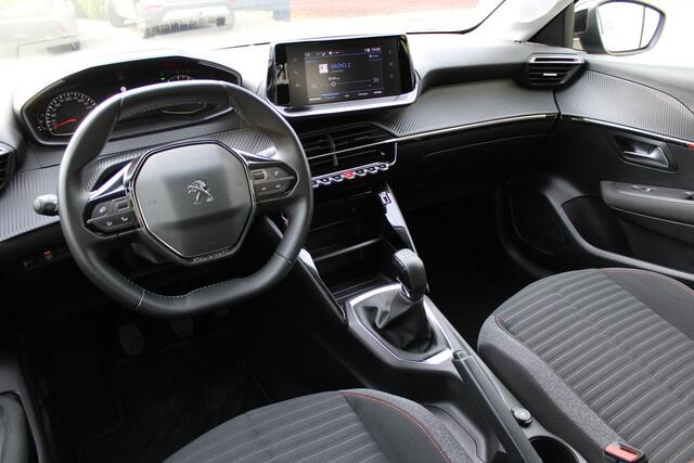 Peugeot 208 1.2 PureTech Active Pack Led Stoelverwarming Navi-Carplay Weinig Km's