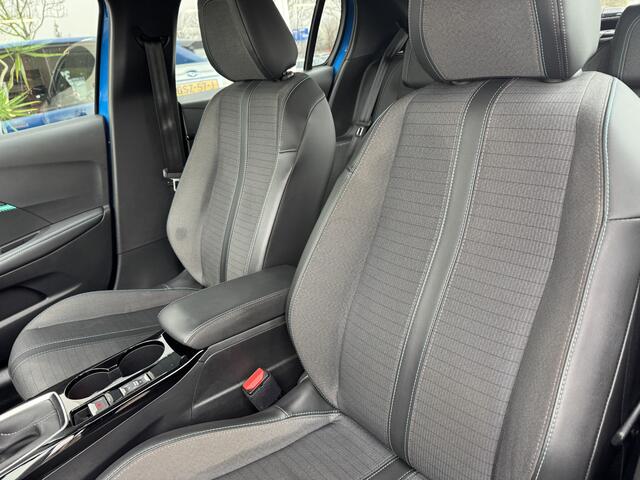 Peugeot 208 1.2 PureTech Blue Lease Allure