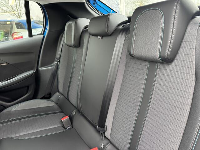 Peugeot 208 1.2 PureTech Blue Lease Allure