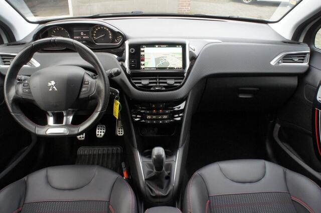 Peugeot 208 1.2 PURETECH GT-LINE 1eEIG DEALER ONDERHOUDEN