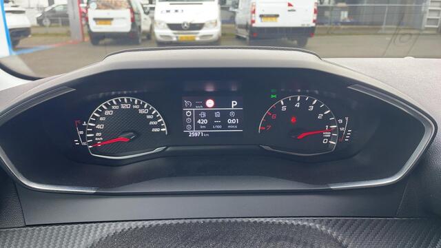 Peugeot 208 1.2 PureTech Blue Lease Active | Trekhaak | Navigatie | Bluetooth