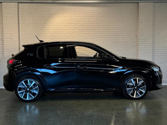 Peugeot 208 e-208 EV GT Pack 50 kWh Alcantara Stoelv Navi LED 17''