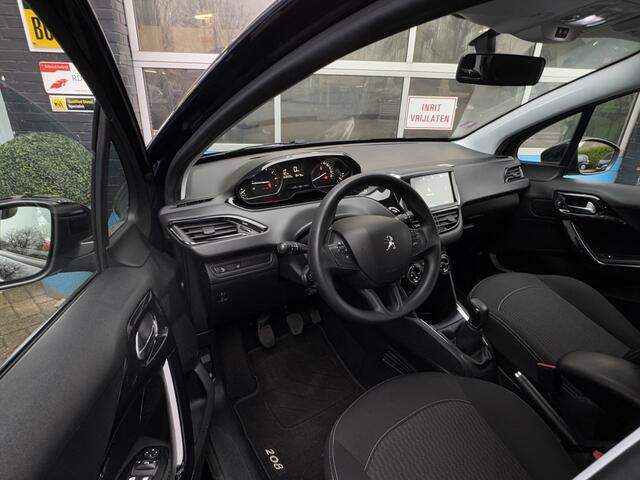 Peugeot 208 1.2 RIJKLAAR!, Nieuwe Distributie Prijs Inclusief Onderhoud & 12 Maand BOVAG Garantie Blue Lease Active