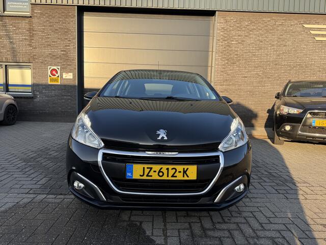 Peugeot 208 1.2 80PK Blue Lion | 2E EIGENAAR | 12MND GARANTIE | CRUISE | DAB | AIRCO | NAVI |