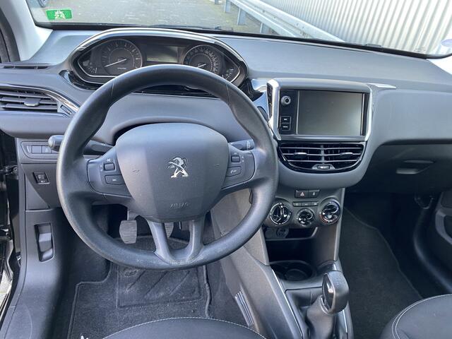 Peugeot 208 1.2 PureTech Blue Lease 158Dkm.NAP, 5-Drs, Navi, A/C, CC, nw. APK - Inruil Mogelijk -