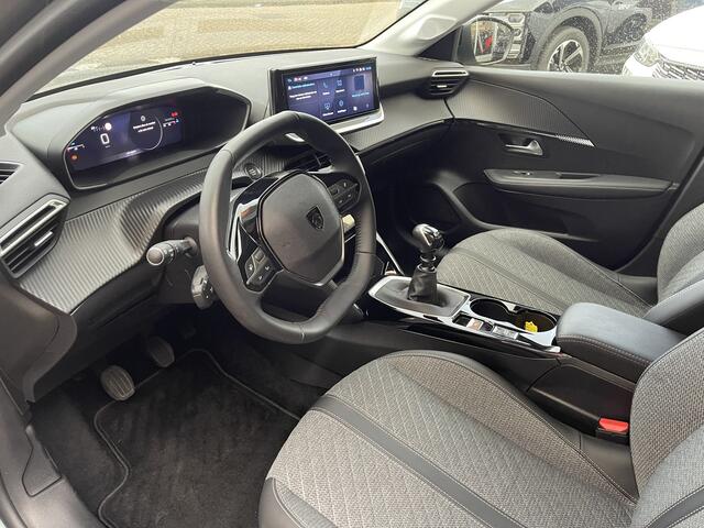 Peugeot 208 1.2 PureTech 100 Allure Dode hoek sensor/2x Camera/Stoelverwarming.