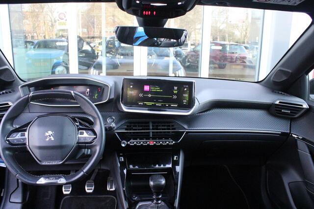 Peugeot 208 1.2 PureTech GT | NAVIGATIE | APPLE CARPLAY/ANDROID AUTO | DODEHOEK DETECTIE | FULL LED KOPLAMPEN | KEYLESS ENTRY/START | PARKEERSENSOREN VOOR EN ACHTER | CRUISE CONTROL | DAB+ RADIO |