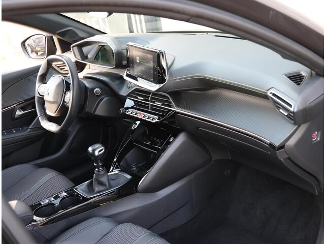Peugeot 208 1.2 100PK GT | Climate Controle | Cruise Controle | Dodehoekdetectie | Camera | LED | Keyless | Navigatie |