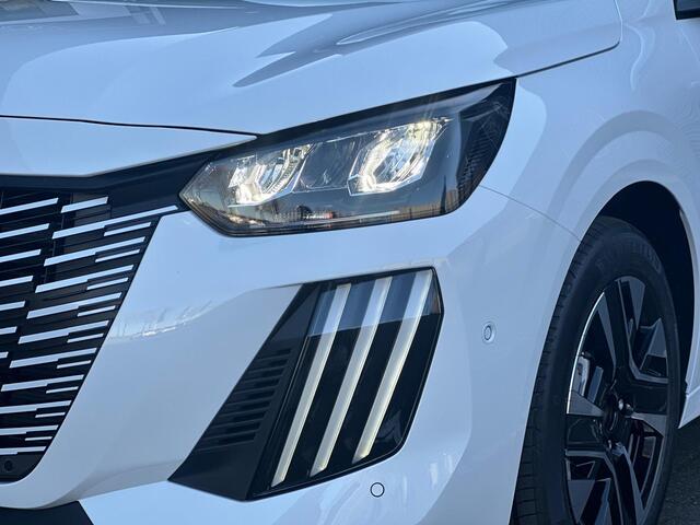Peugeot 208 Allure Hybride 100pk | Parkeercamera/-sensoren (voor/achter) | Draadloze Telefoonlader | Full LED | Navigatie | Climate Control | Keyless Entry/Start | Apple Carplay/Android Auto |