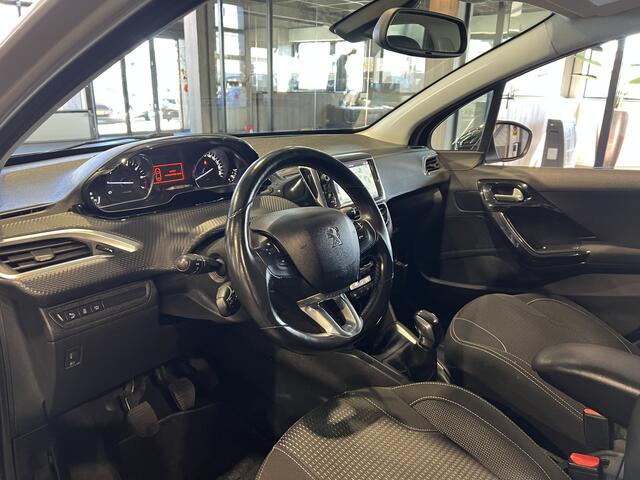 Peugeot 208 1.2 PureTech Allure Camera | Navigatie | Nieuwe distributie riem