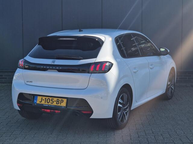 Peugeot 208 1.2 PureTech Blue Lease Allure | Afneembare Trekhaak | Navigatie | Climate & Adaptive Cruise Control | Achter uit Rijd Camera |