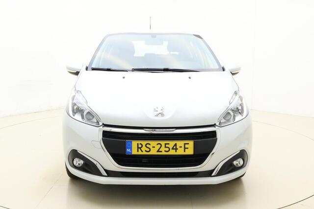 Peugeot 208 1.2 Blue Lion 82 PK | Navigatie | Airco | Cruise Control | Parkeersensoren Achter | Mistlampen Voor | Armsteun | Lage KM-Stand