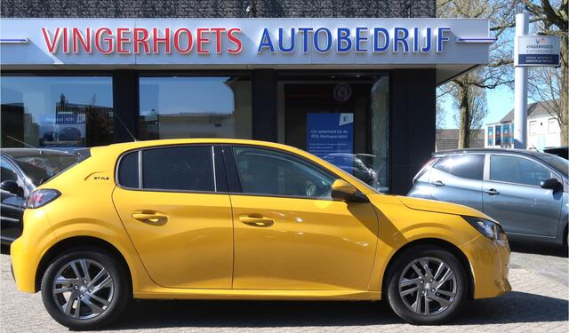 Peugeot 208 75 Pk Benzine 5-Deurs Style * Navigatie * Airco * L.M. Velgen * Michelin Banden * Parkeersensoren * Cruise Control * Vingerhoets; Vierde Generatie Eersteklas Service !