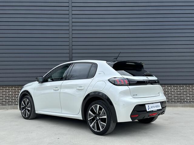 Peugeot 208 1.2 PureTech 100 pk GT Automaat Dodehoeksens, Keyless, Camera