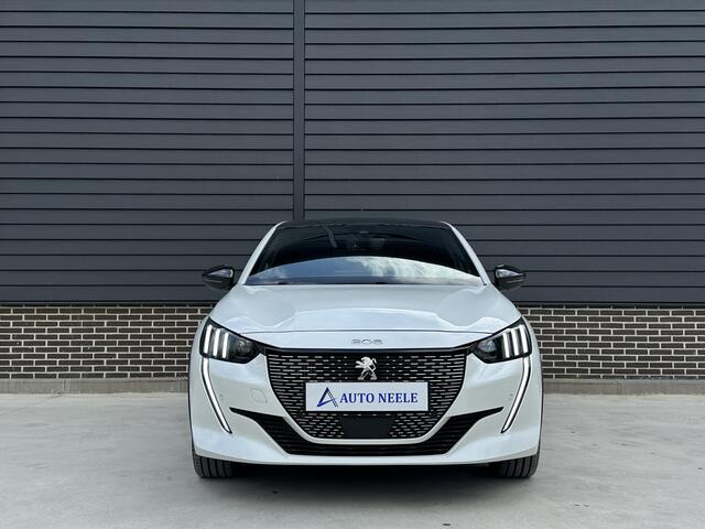Peugeot 208 1.2 PureTech 100 pk GT Automaat Dodehoeksens, Keyless, Camera