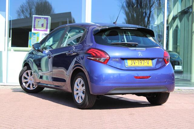 Peugeot 208 1.2 PureTech Blue Lion NAVIGATIE
