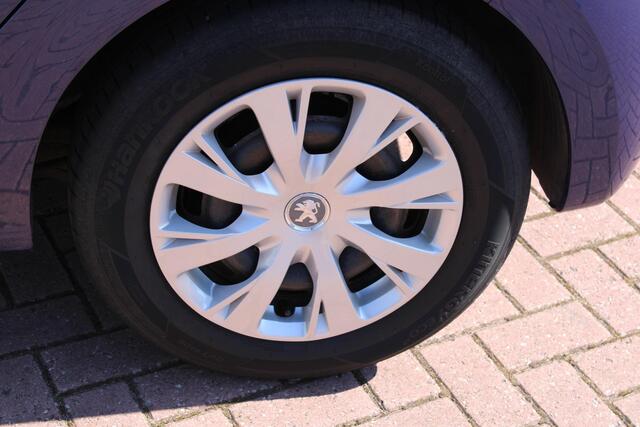 Peugeot 208 1.2 PureTech Blue Lion NAVIGATIE