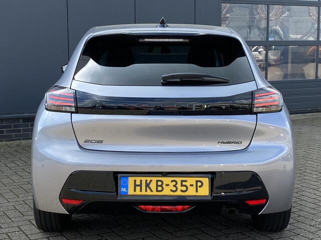 Peugeot 208 Hybrid 100pk Automaat Allure | Achteruitrijcamera | Navigatie | Stoelverwarming | Adaptieve Cruise Control | Luxe uitvoering!